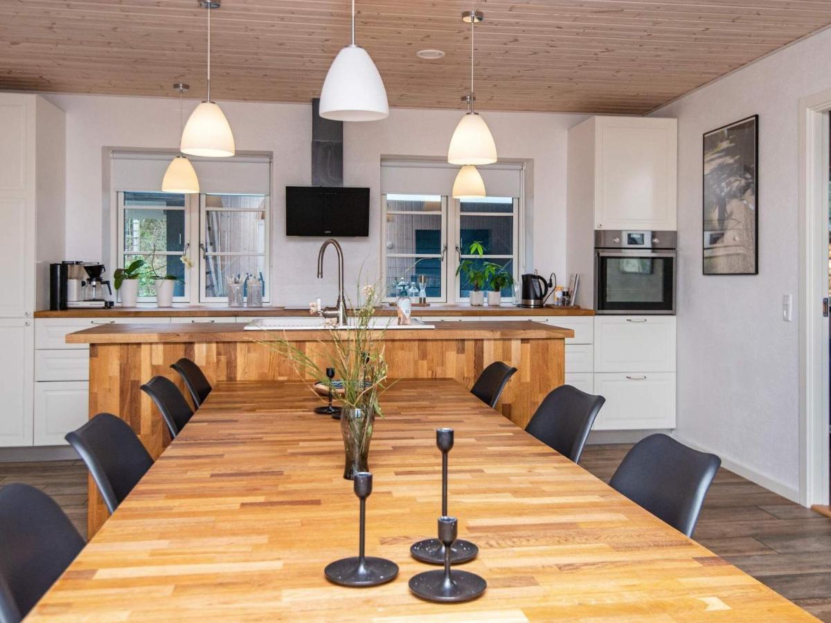10 Person Holiday Home In Glesborg Exterior photo