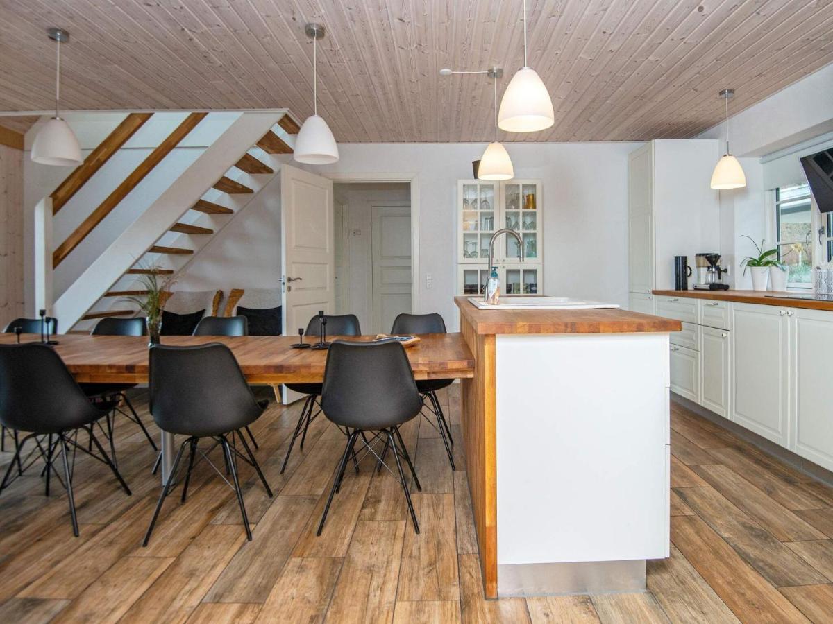 10 Person Holiday Home In Glesborg Exterior photo